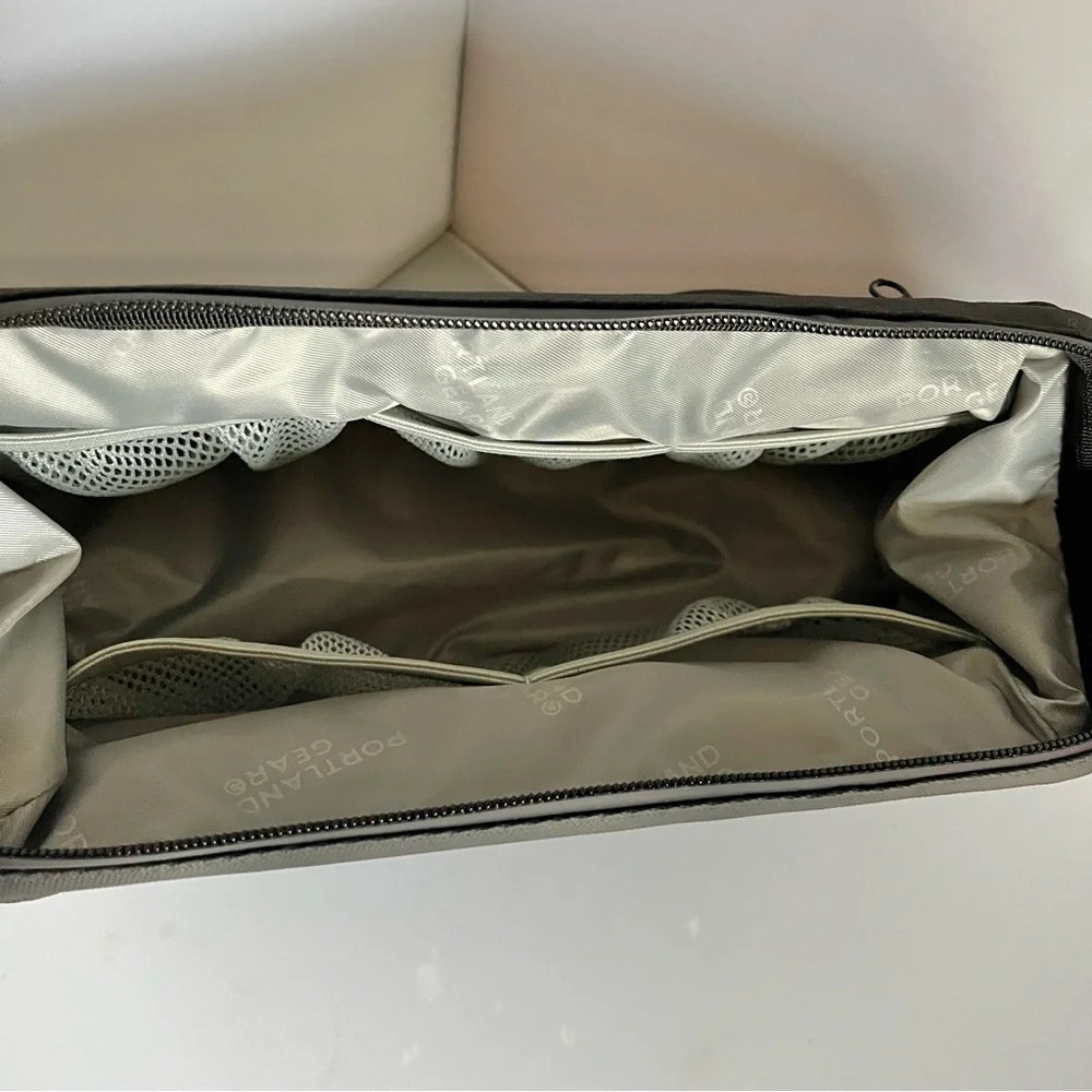 Sold PORTLAND GEAR Cascade Travel Kit - Picture 5 of 8